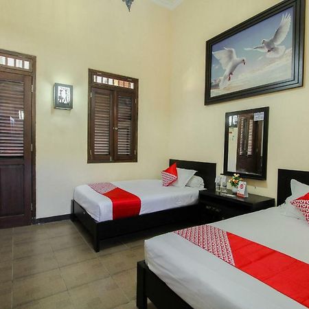 Oyo 1361 Singosari Family Residence Banyuwangi  Zewnętrze zdjęcie