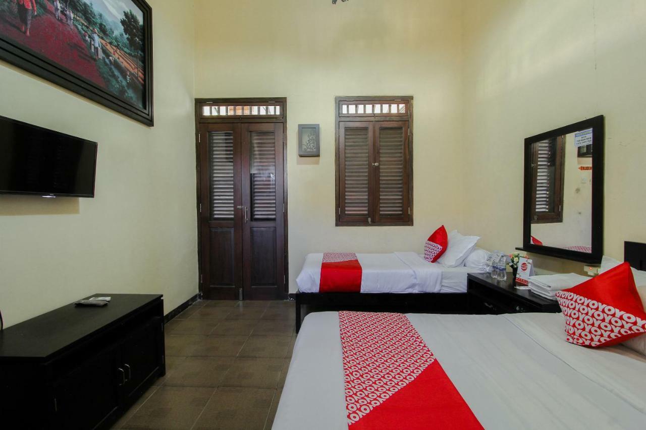 Oyo 1361 Singosari Family Residence Banyuwangi  Zewnętrze zdjęcie