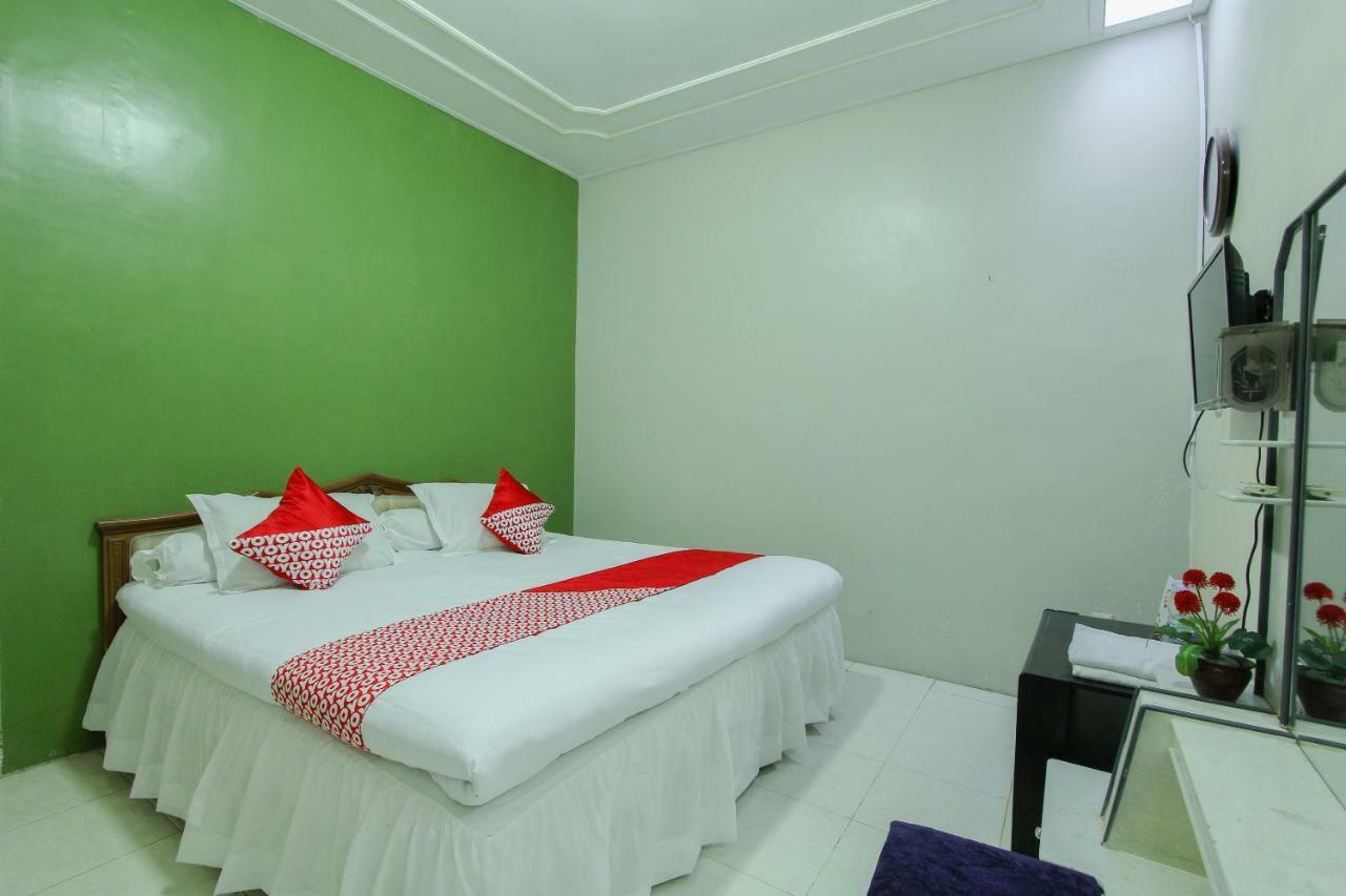 Oyo 1361 Singosari Family Residence Banyuwangi  Zewnętrze zdjęcie